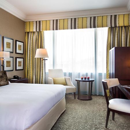 Moevenpick Grand Al Bustan Hotel Dubai Exterior foto