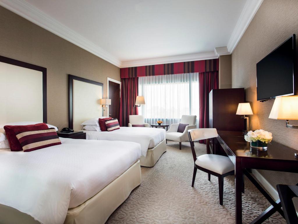 Moevenpick Grand Al Bustan Hotel Dubai Exterior foto