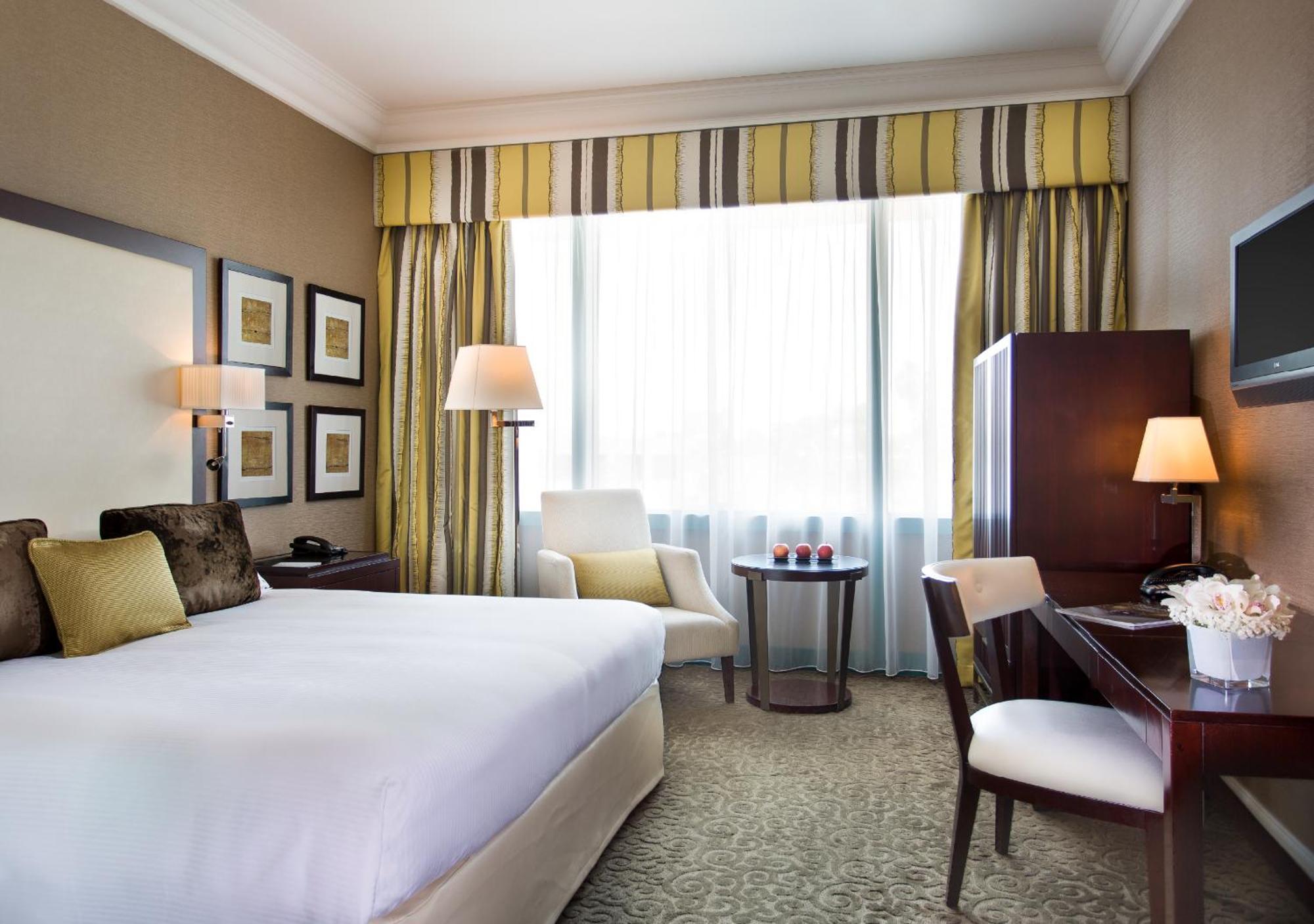 Moevenpick Grand Al Bustan Hotel Dubai Exterior foto