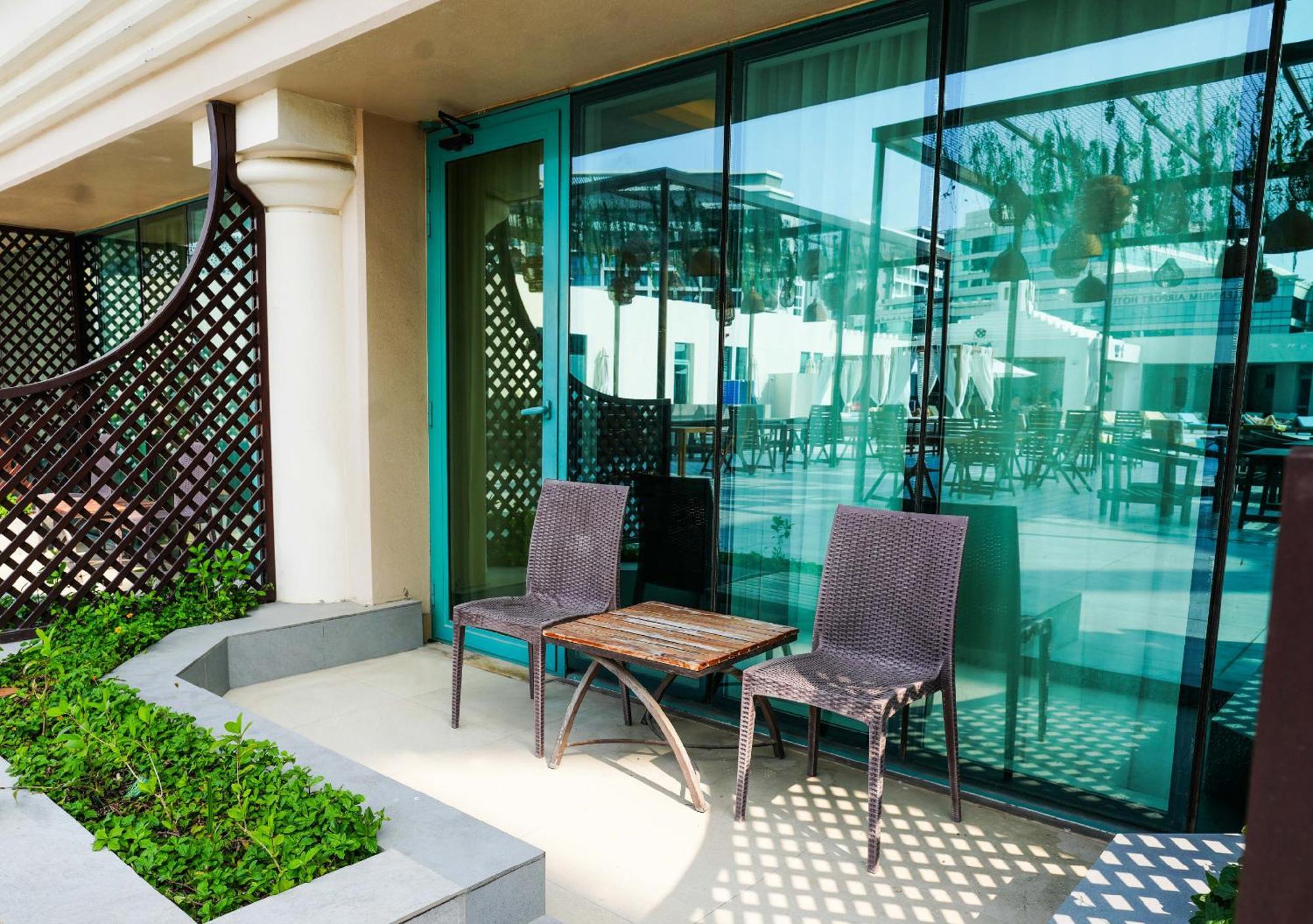 Moevenpick Grand Al Bustan Hotel Dubai Exterior foto